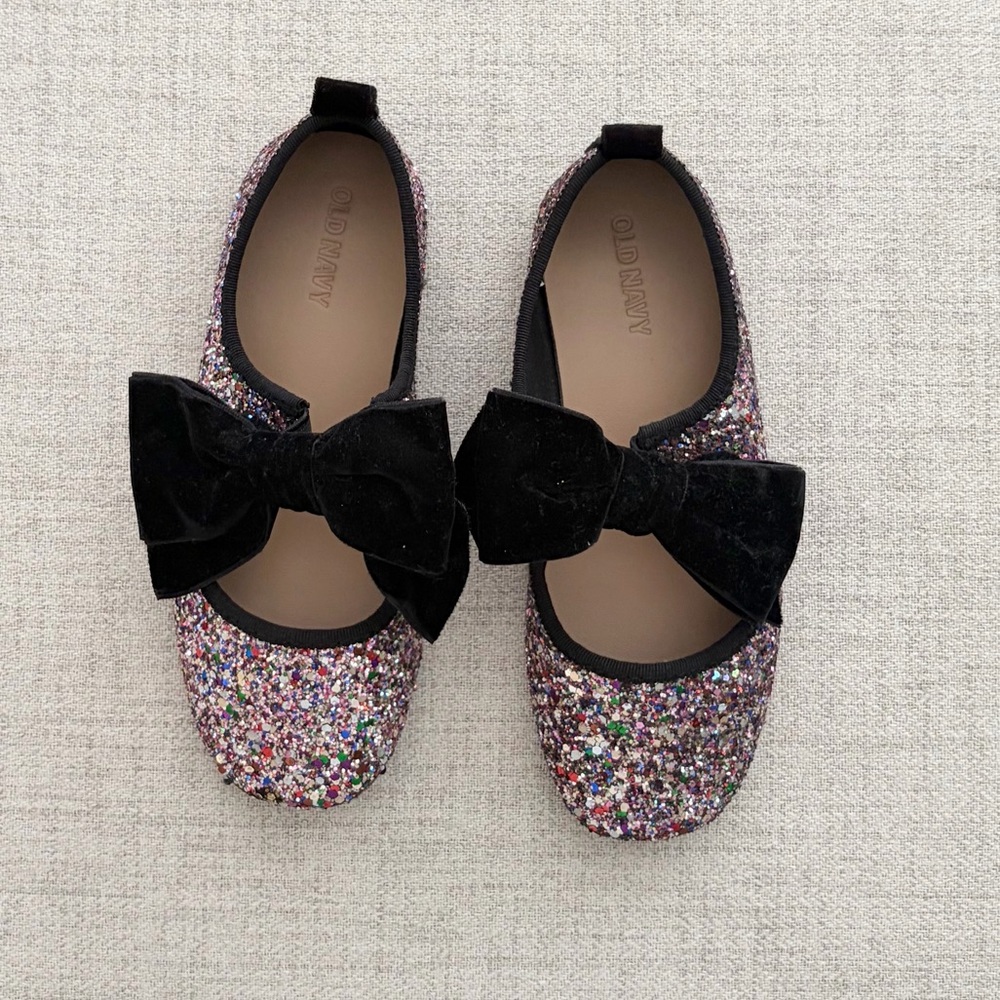 Old Navy Girls Glitter Bow Slip On Shoes Size 13